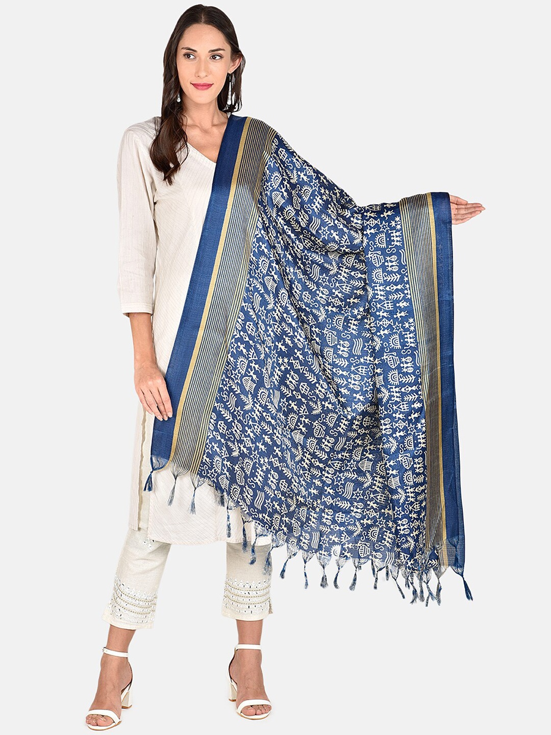 

Dupatta Bazaar Blue & White Printed Dupatta