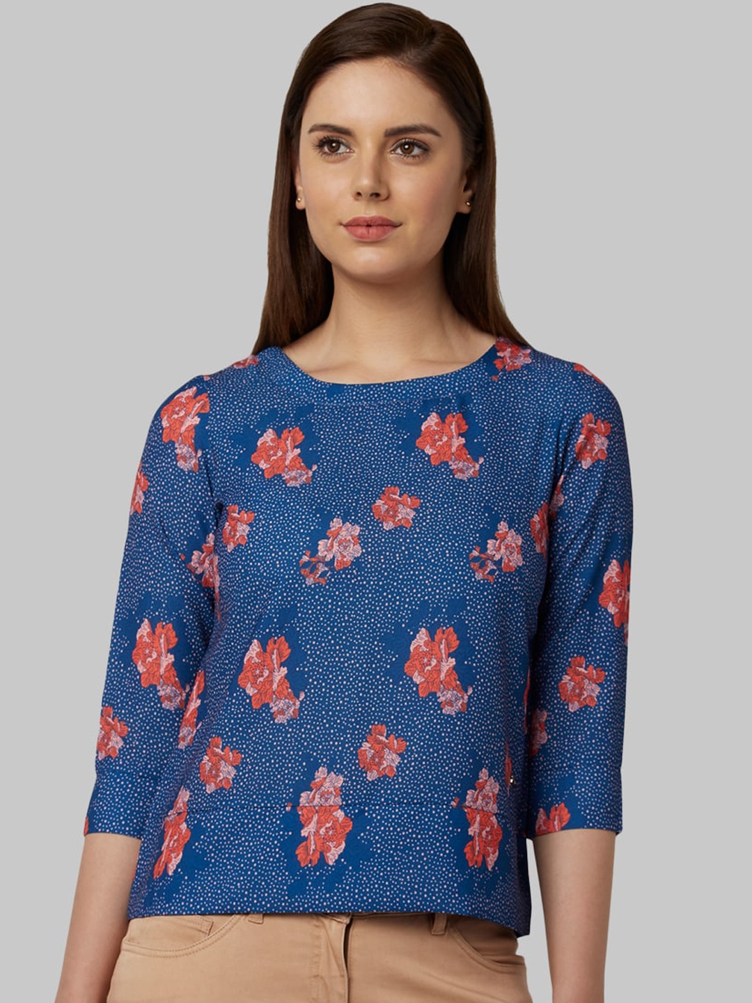 

Park Avenue Woman Blue Printed Top