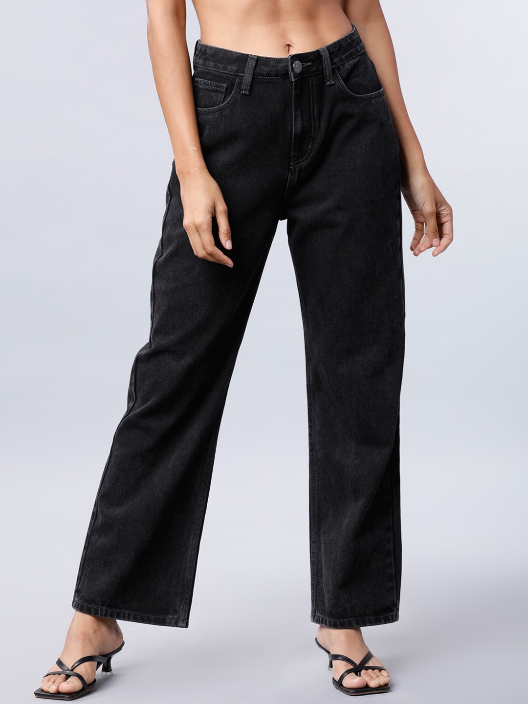 

Tokyo Talkies Women Black Flared Mid-Rise Clean Look Jeans