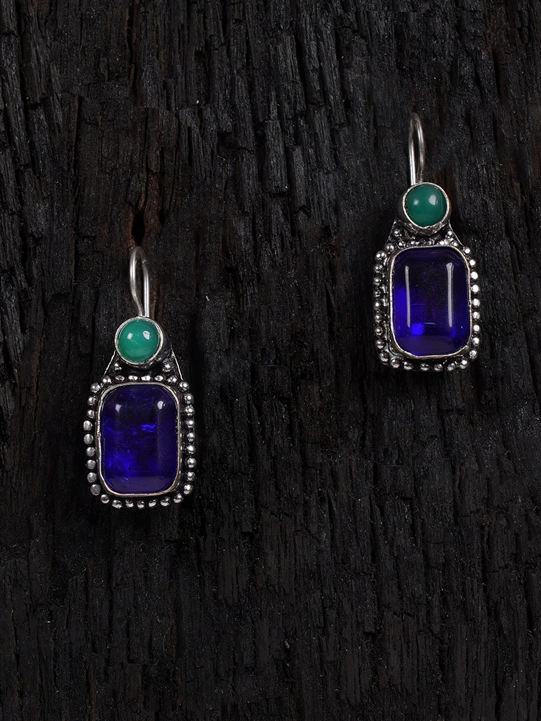 

Shoshaa Blue & Green Silver-Plated Oxidised Geometric Drop Earrings