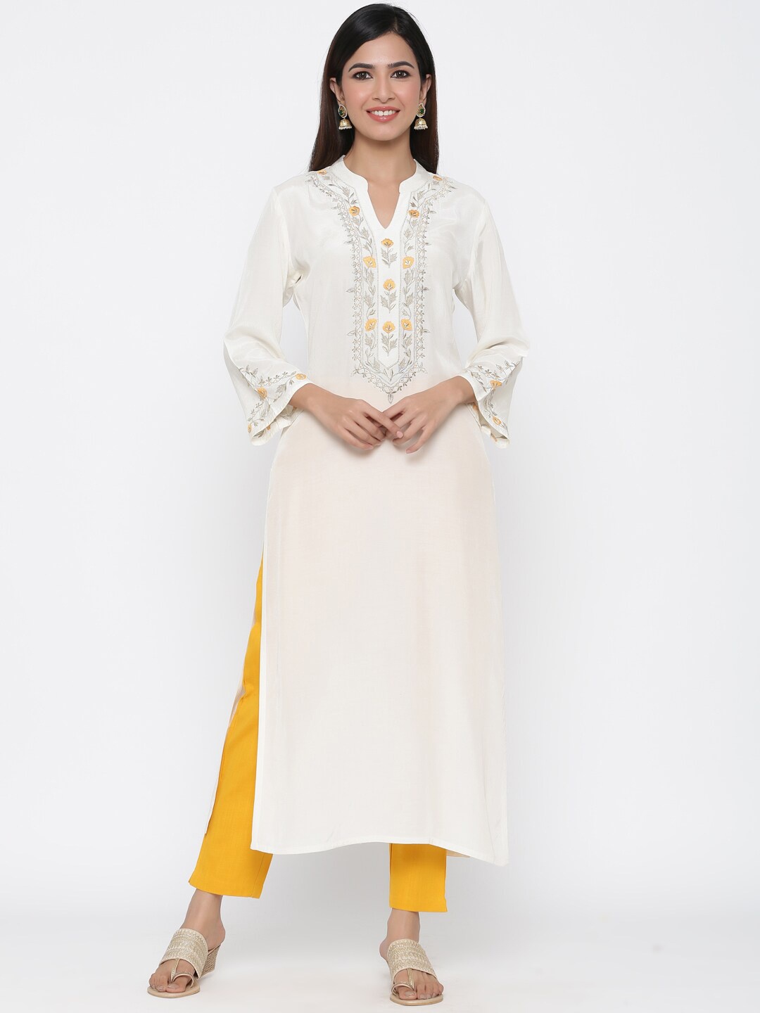 

Jaipur Kurti Women Off-White Embroidered Straight Kurta