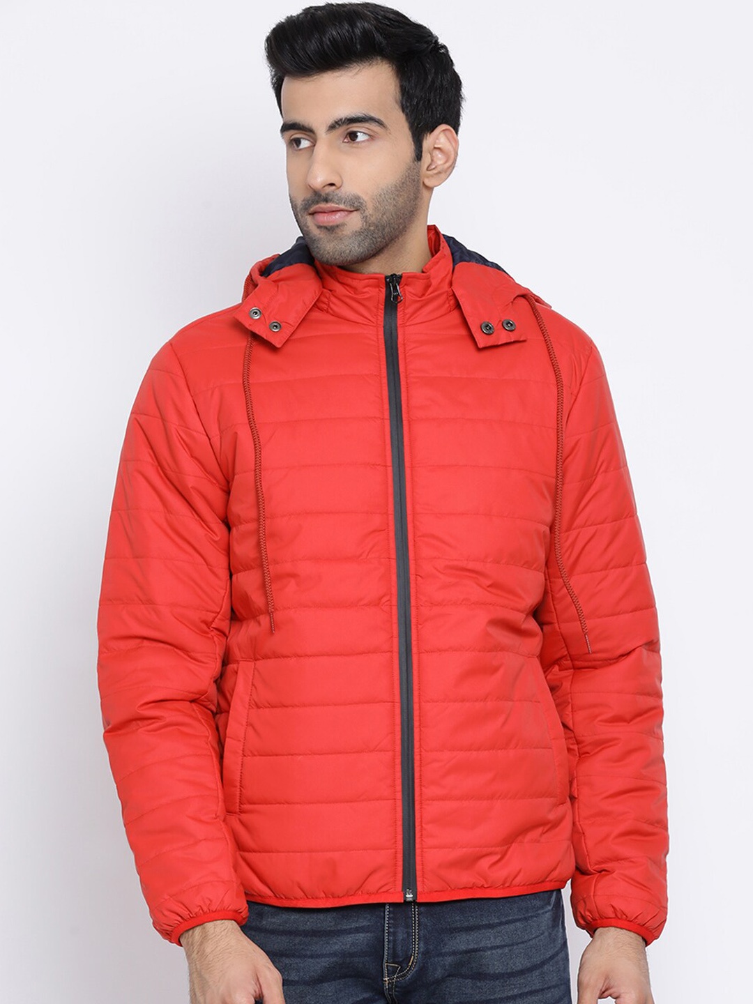 

Richlook Men Red Solid Insulator Padded Jacket