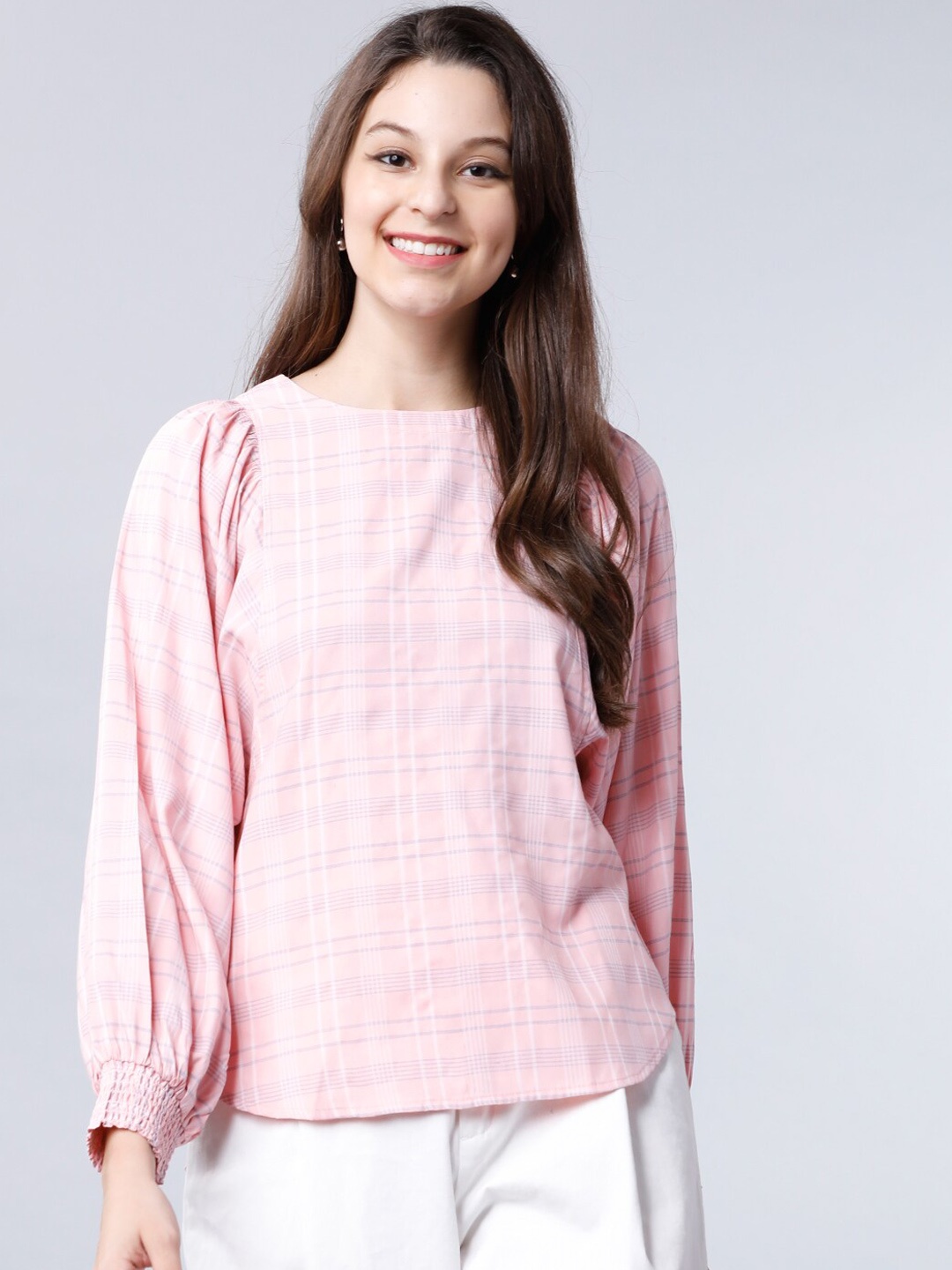 

Tokyo Talkies Women Pink & White Checked High-Low Top