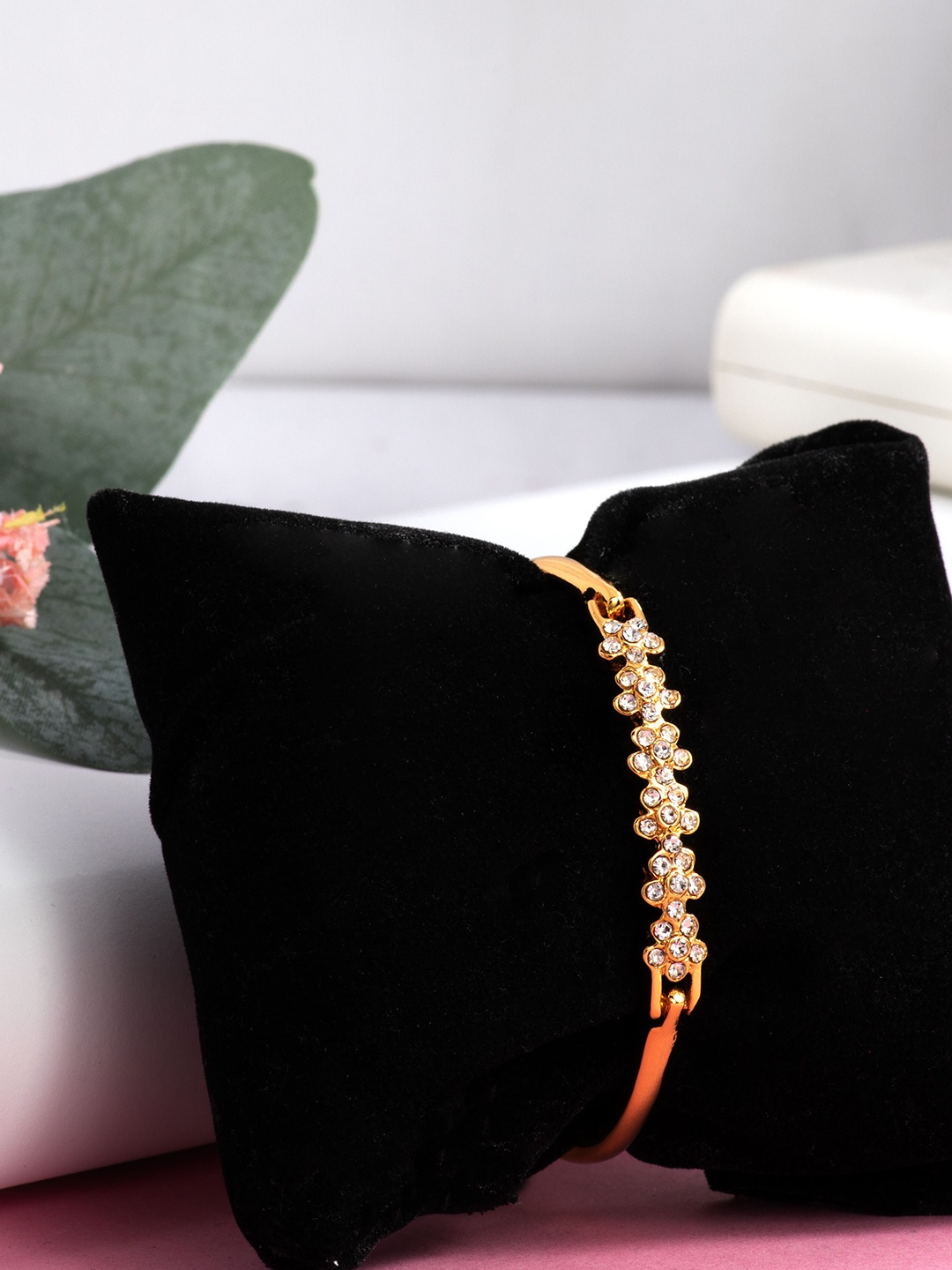 Estele Gold-Toned Bracelet