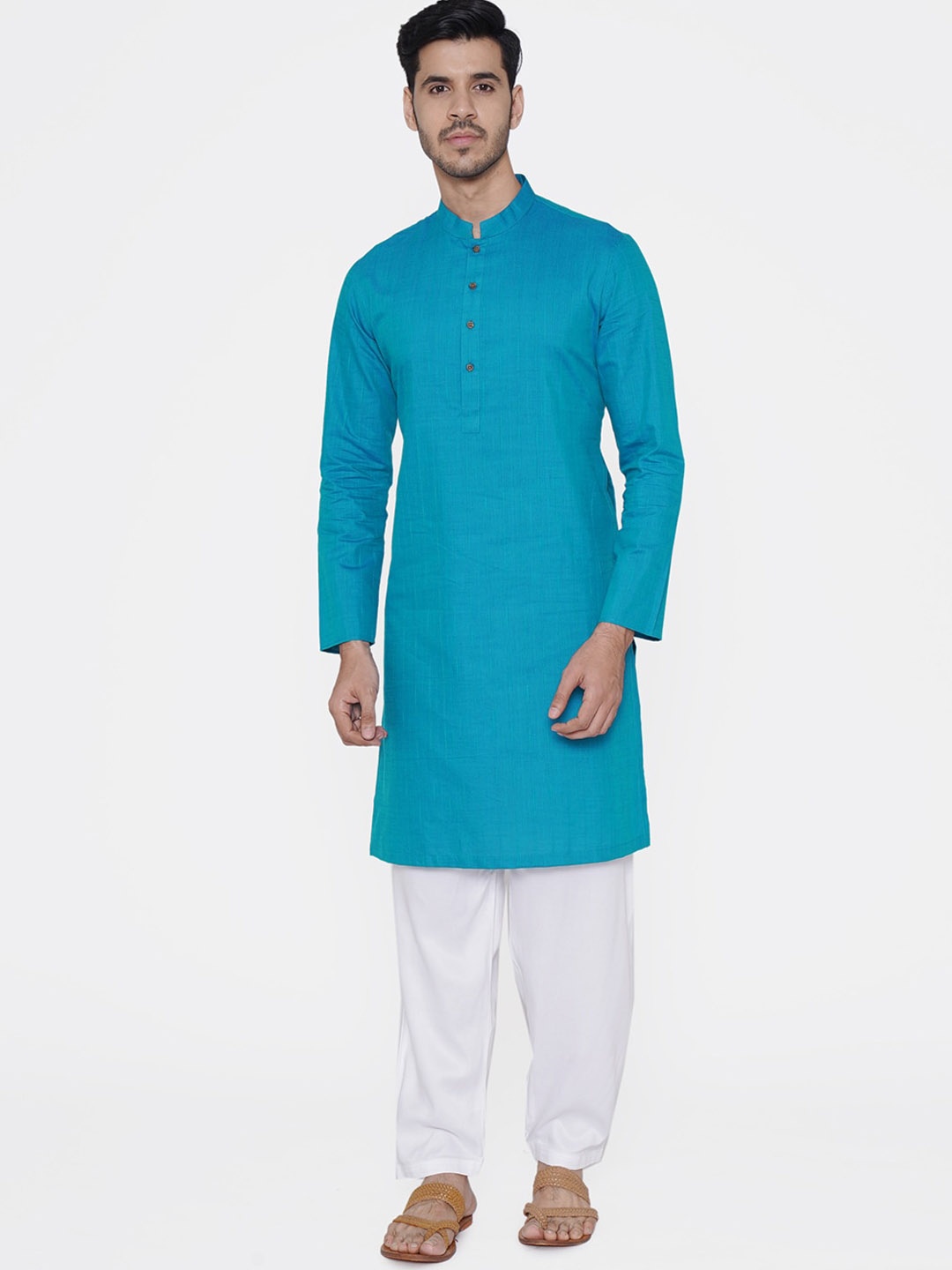 

Manyavar Men Blue Striped Straight Kurta