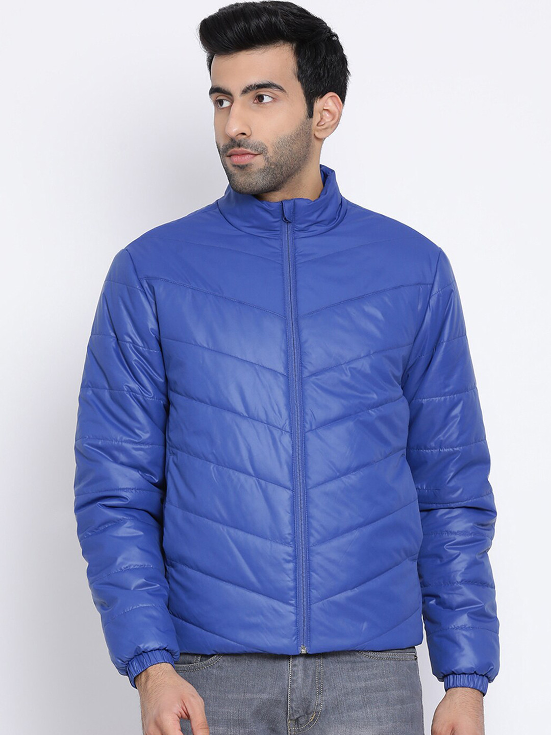 

Richlook Men Blue Solid Insulator Padded Jacket