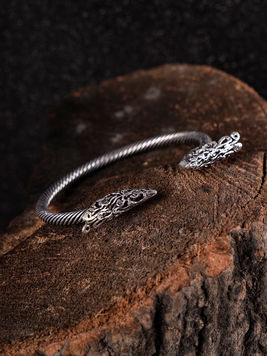 

Shoshaa Silver-Toned Bracelet