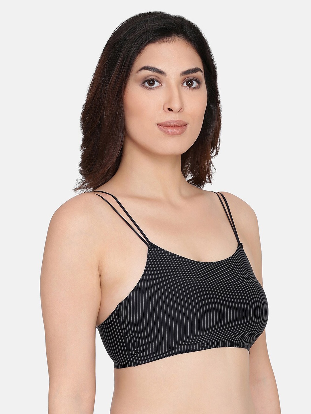 

PRETTYBOLD Black Solid Non-Wired Lightly Padded T-shirt Bra PBB-01
