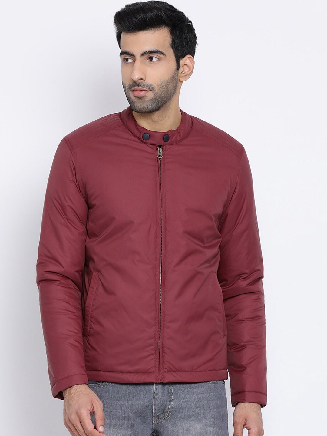 

Richlook Men Maroon Solid Insulator Padded Jacket
