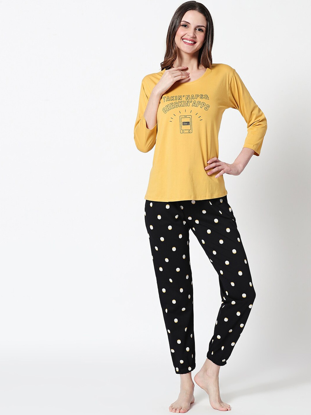 

Zeyo Women Yellow & Black Printed Night suit
