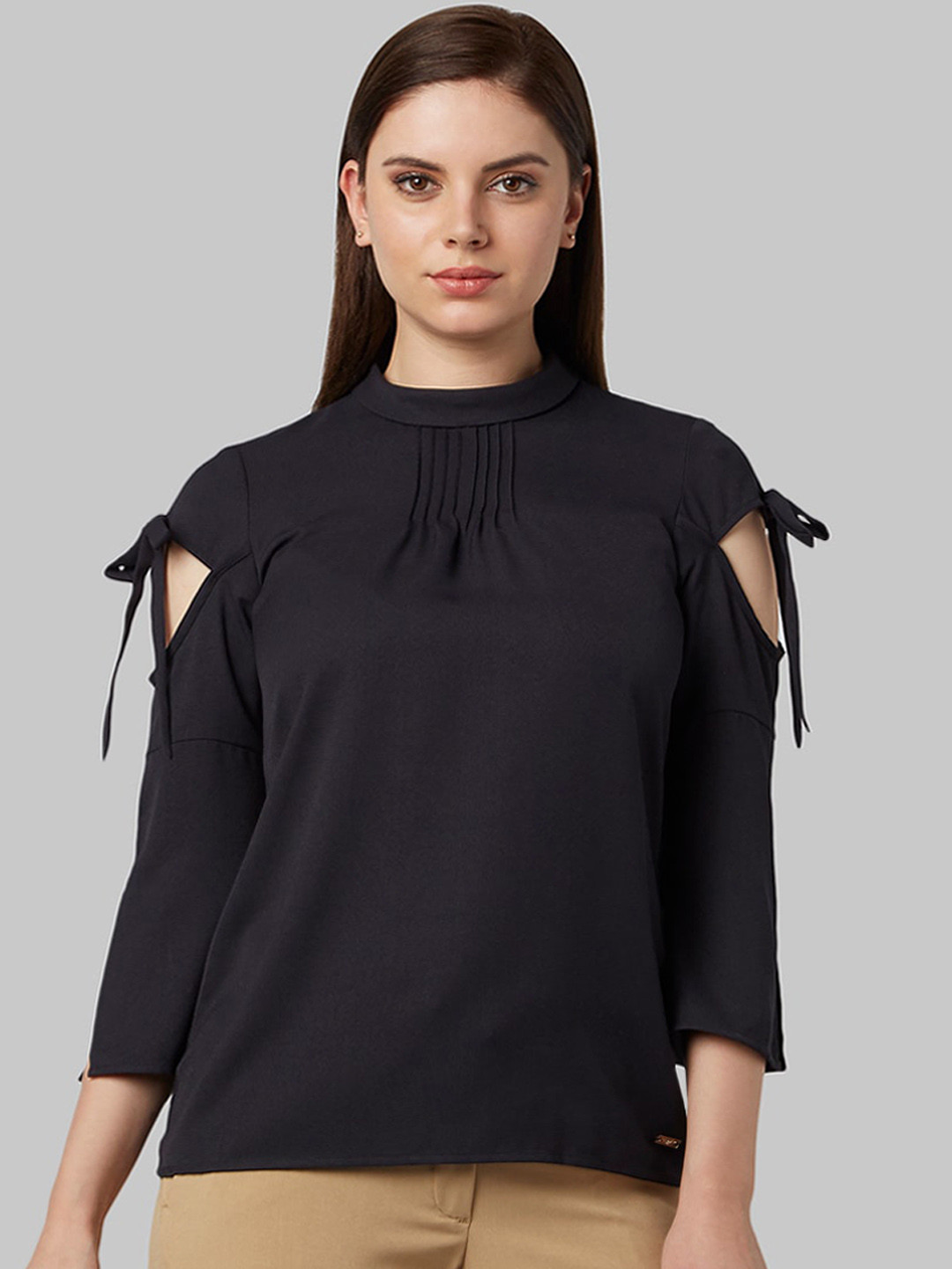 

Park Avenue Woman Women Black Solid Top