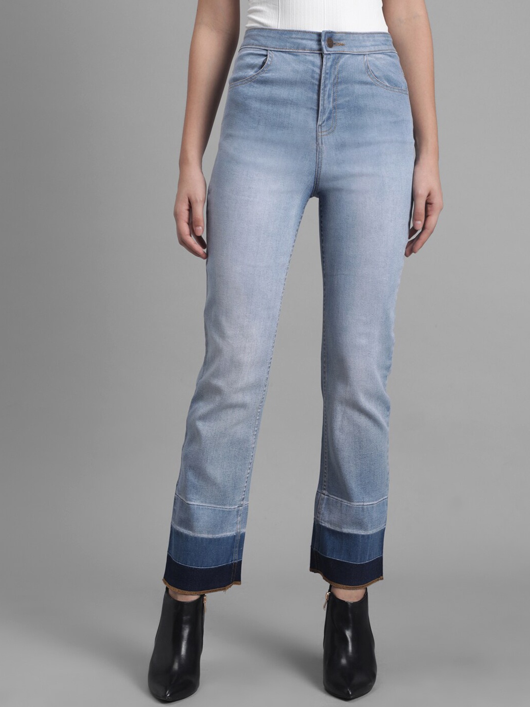 

Kotty Women Blue Flared High-Rise Clean Look Jeans