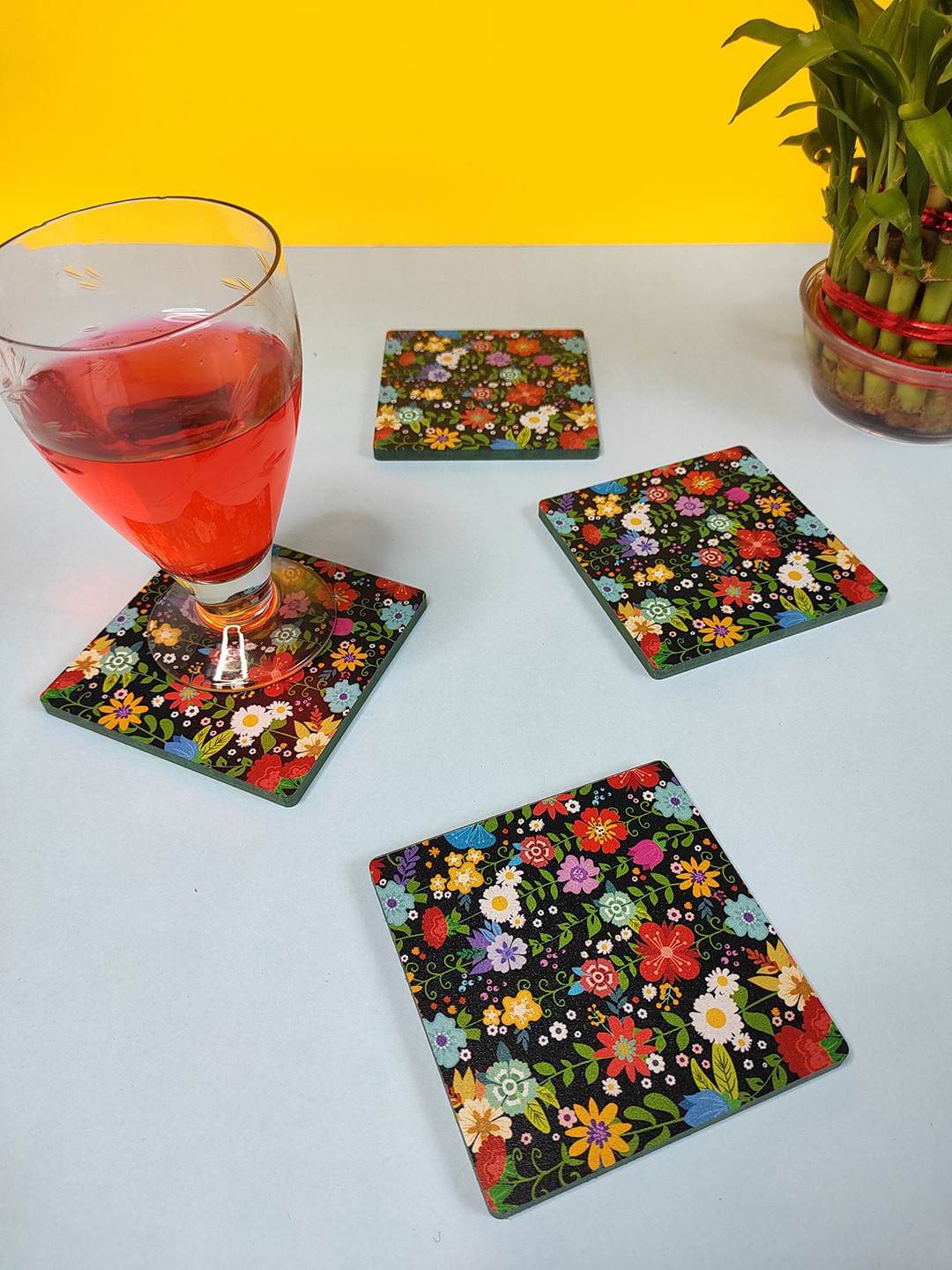 

CRAYTON Set Of 4 Black & Red Floral Print Square Wooden Coasters