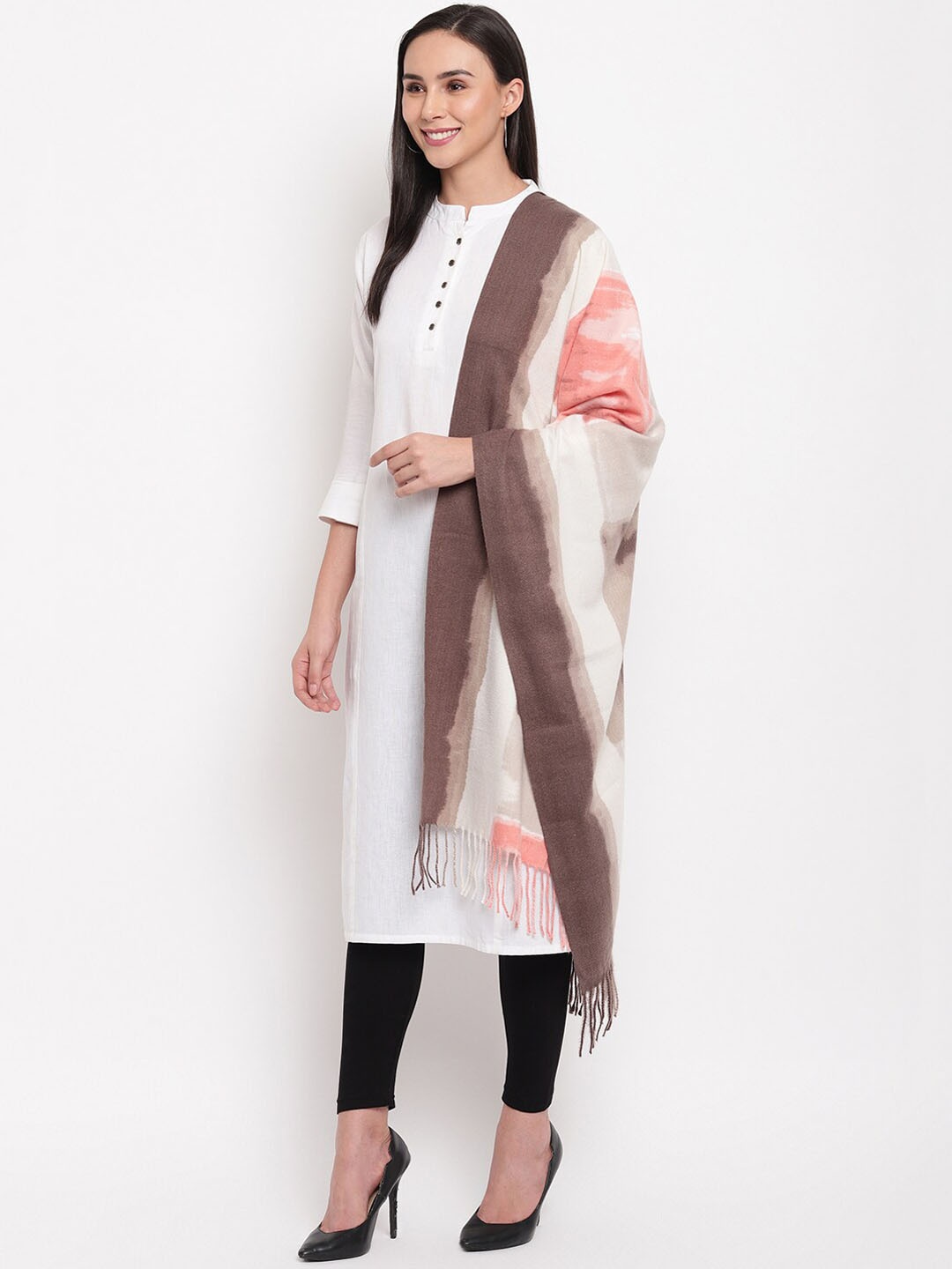 

HK colours of fashion Women Brown & Off-White Printed Stole