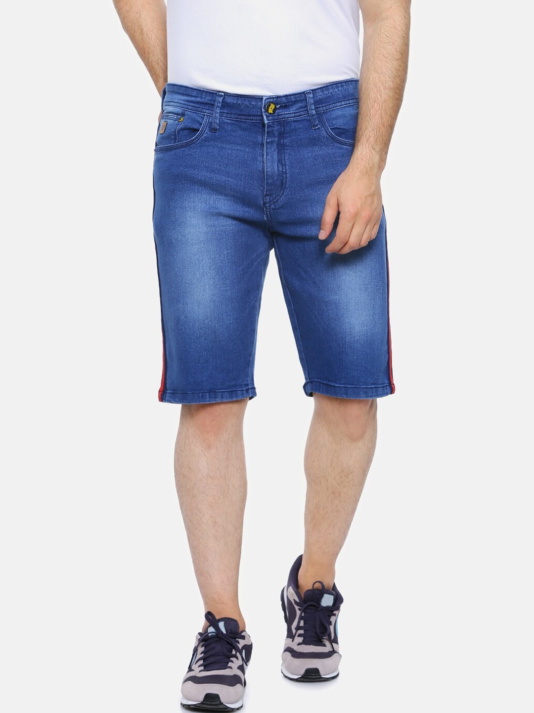 

Campus Sutra Men Blue Washed Slim Fit Denim Shorts With Side Stripes