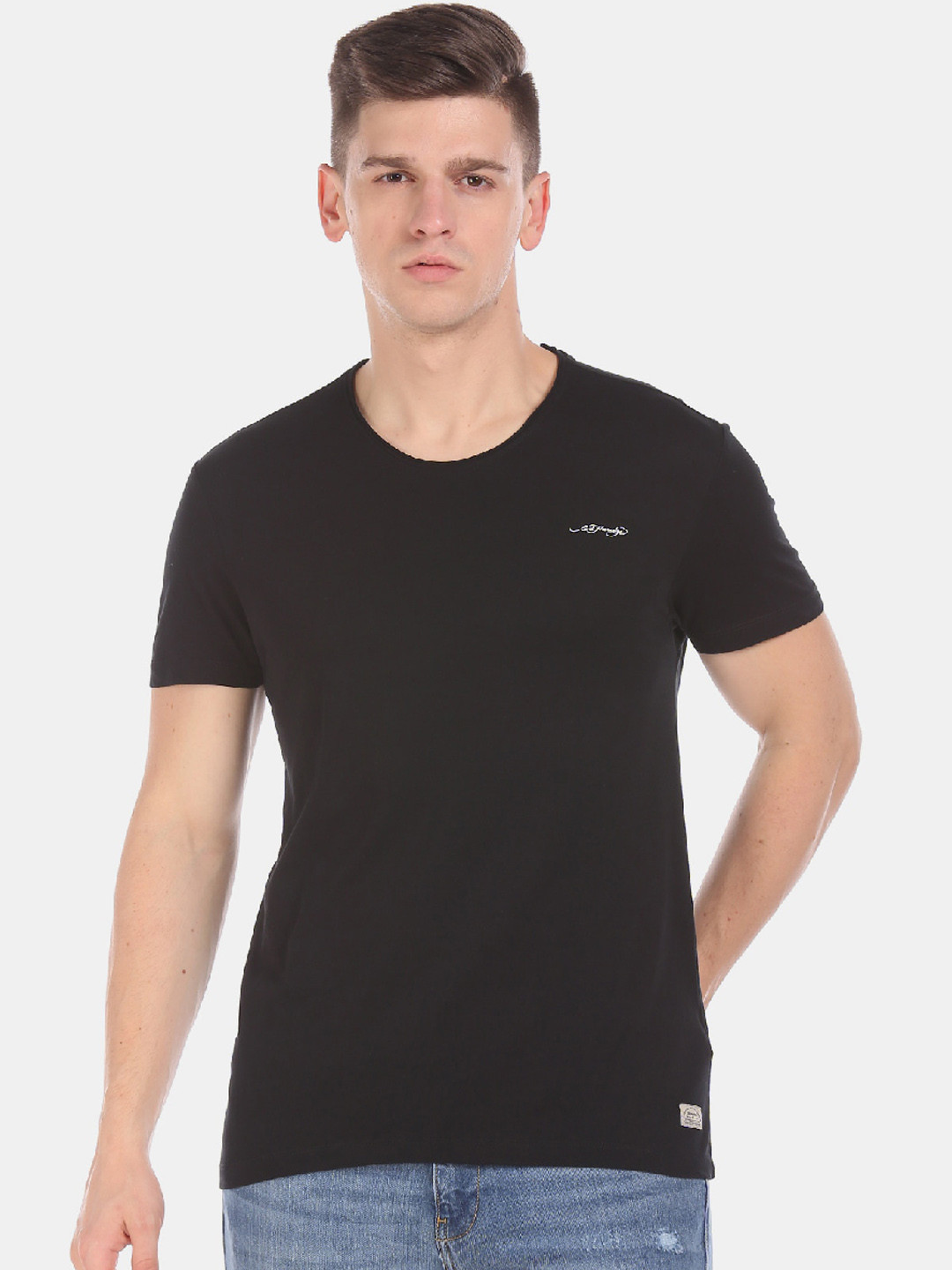 

Ed Hardy Men Black Solid Round Neck Pure Cotton T-shirt
