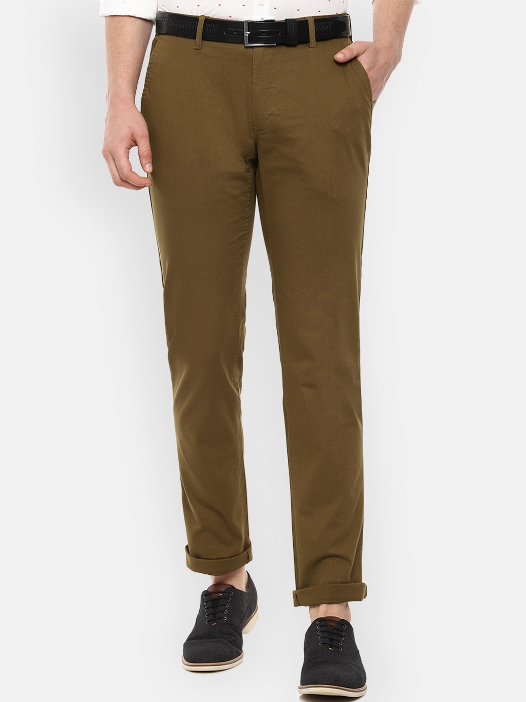

Louis Philippe Sport Men Brown Slim Fit Solid Regular Trousers