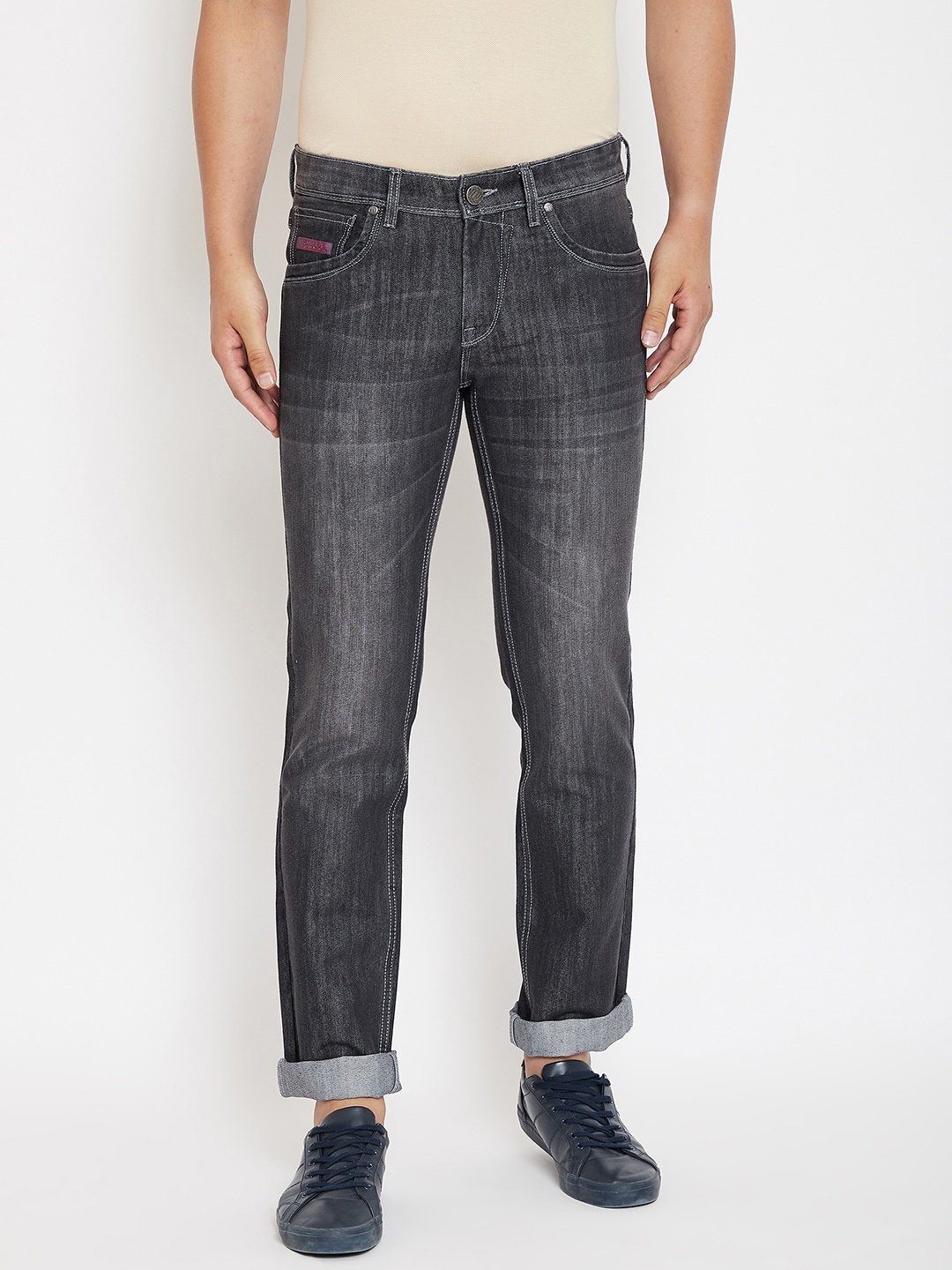 

Canary London Men Black Straight Fit Low-Rise Clean Look Stretchable Jeans