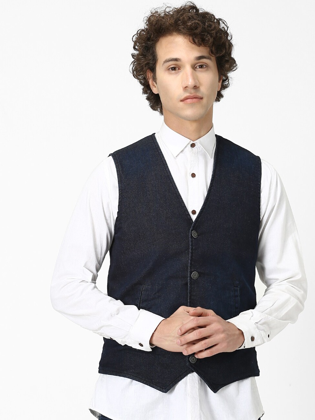 

Celio Men Blue Denim Pure Cotton Waistcoat