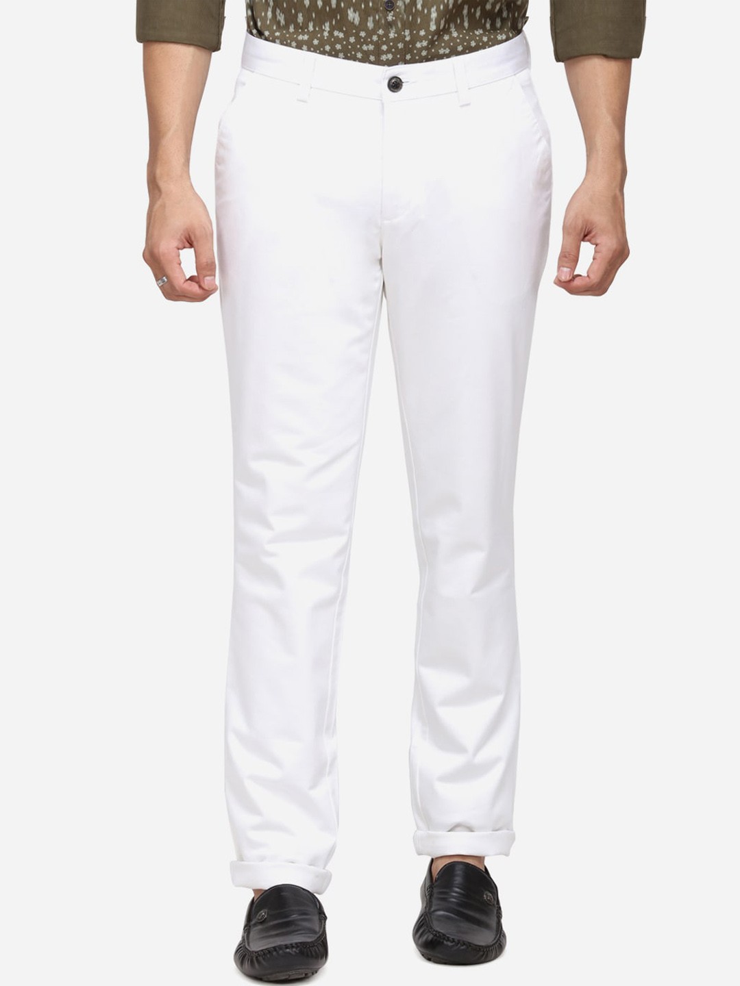 

JADE BLUE Men White Slim Fit Solid Regular Trousers