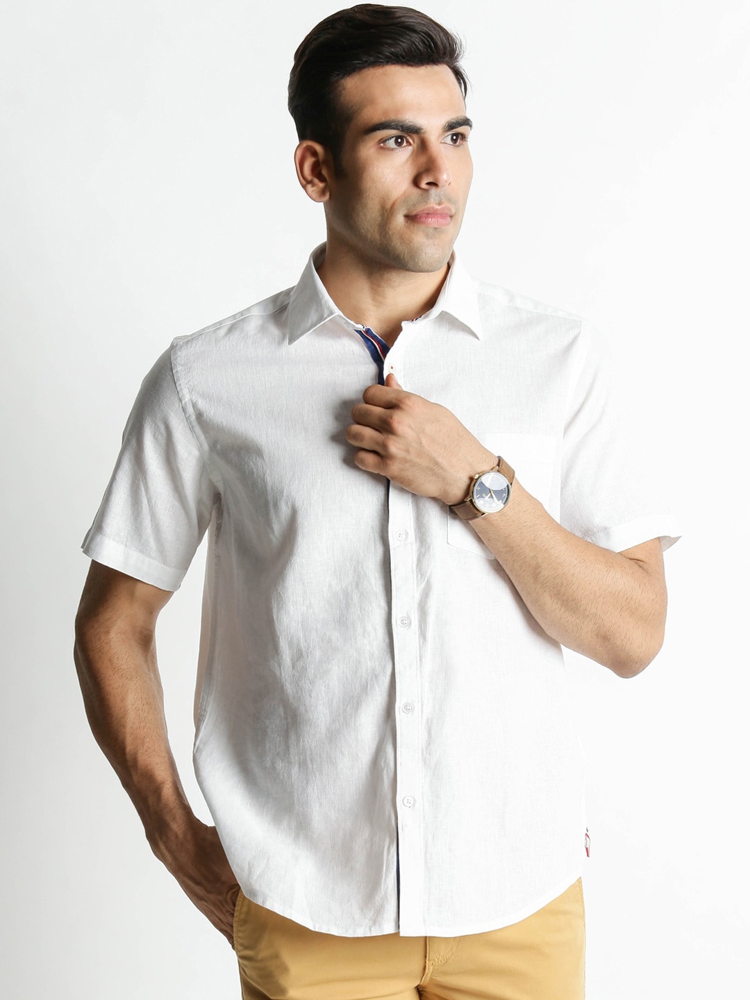 

BYFORD by Pantaloons Men White Regular Fit Solid Casual Shirt