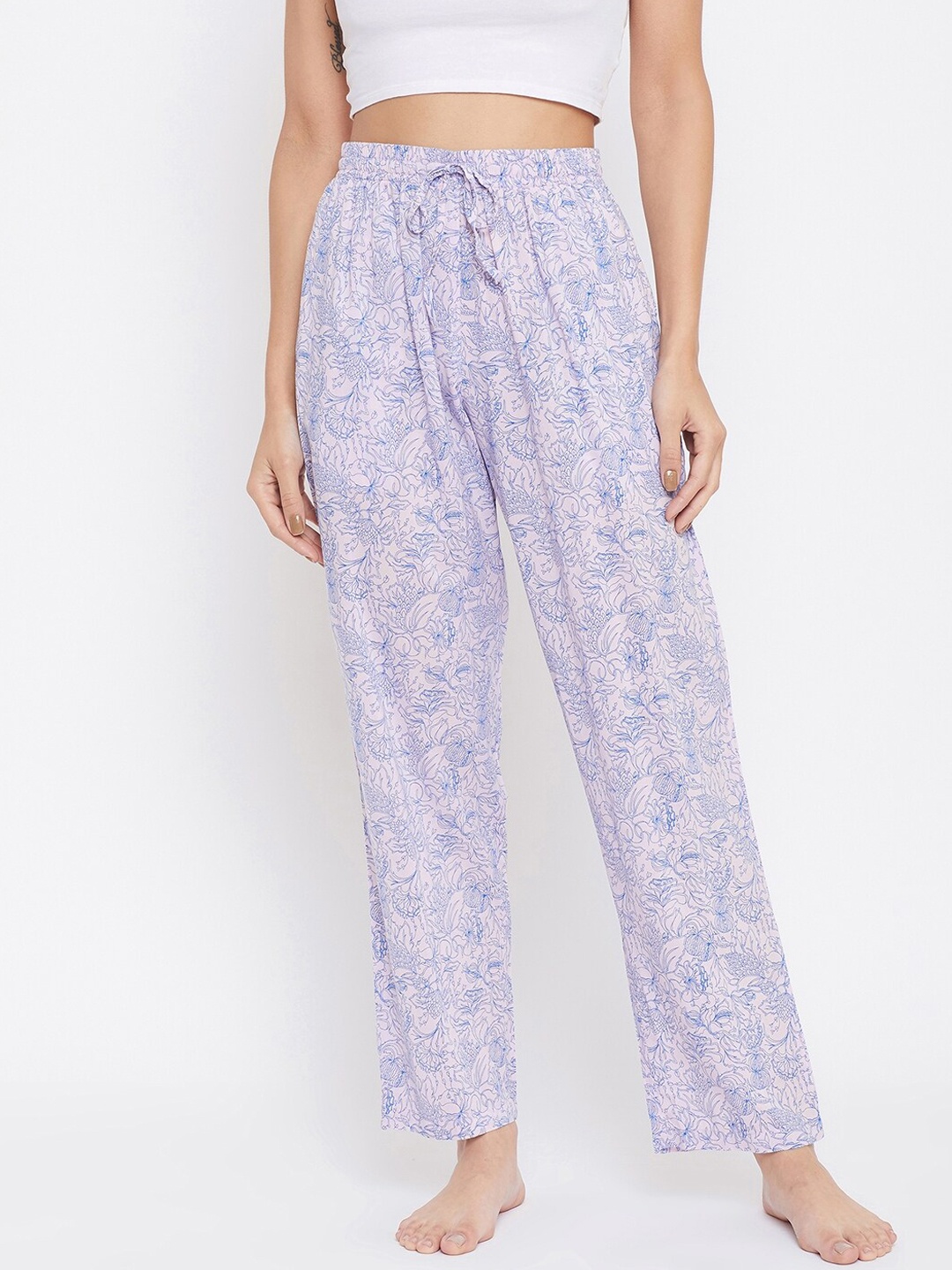 

Crimsoune Club Women Blue & White Printed Lounge Pants