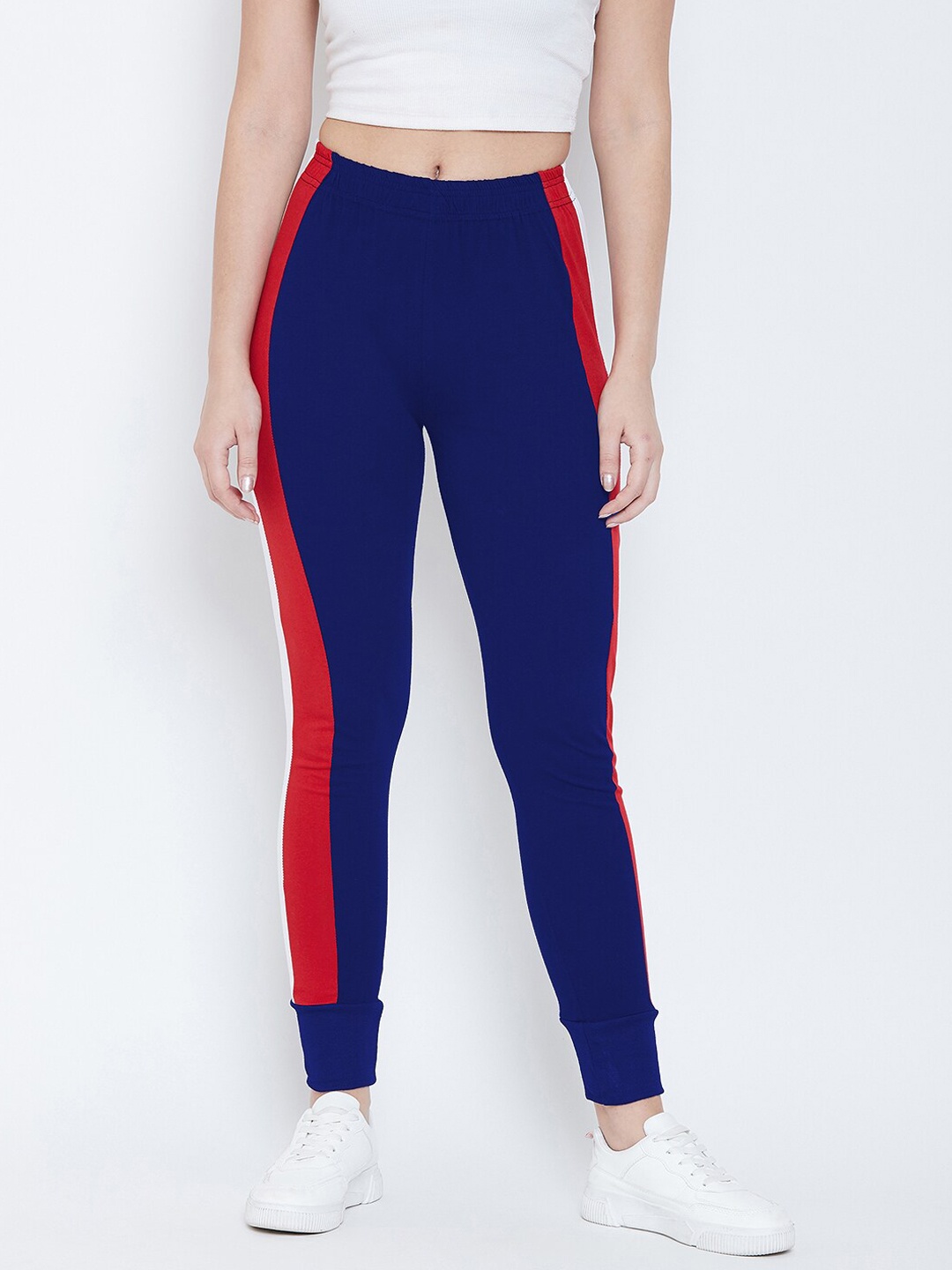 

CHROME & CORAL Women Blue Solid Slim-Fit Joggers