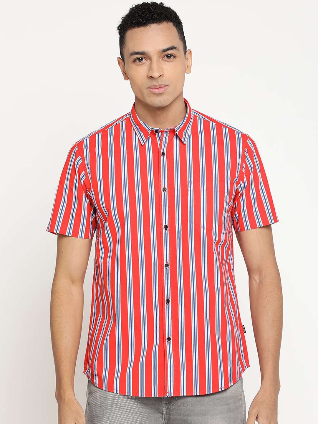 

Pepe Jeans Men Coral & Blue Regular Fit Striped Casual Shirt