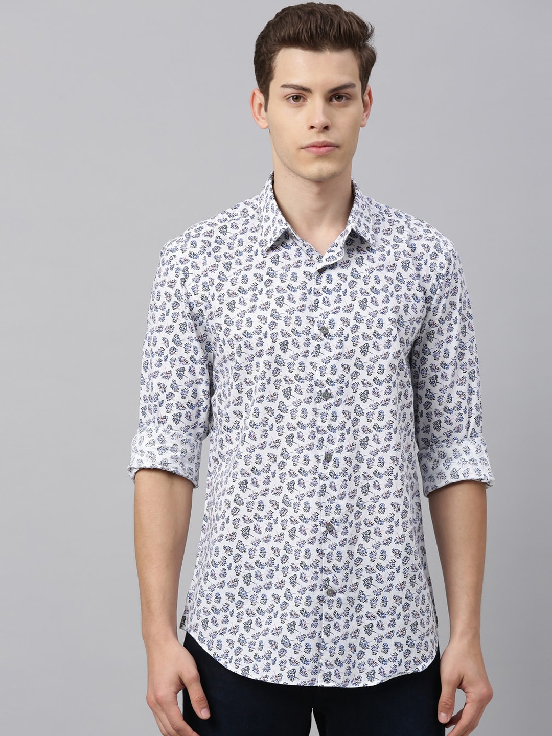 

RARE RABBIT Men White & Blue Tailored Fit Printed Casual Shirt