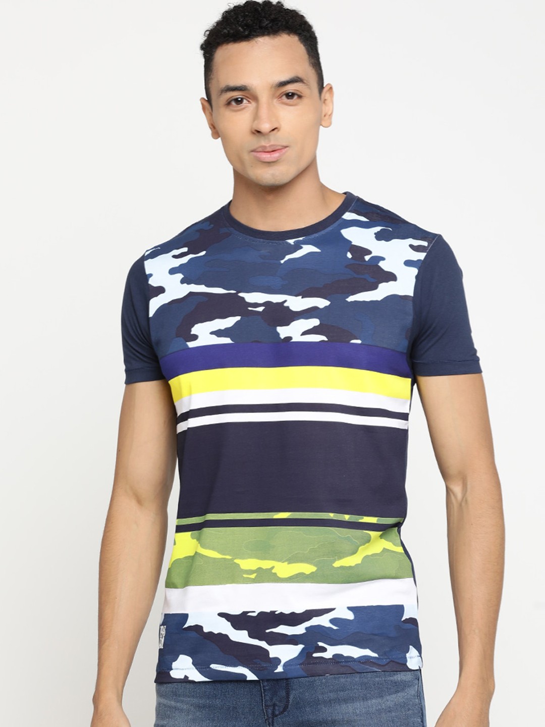 

Pepe Jeans Men Blue Printed Round Neck T-shirt
