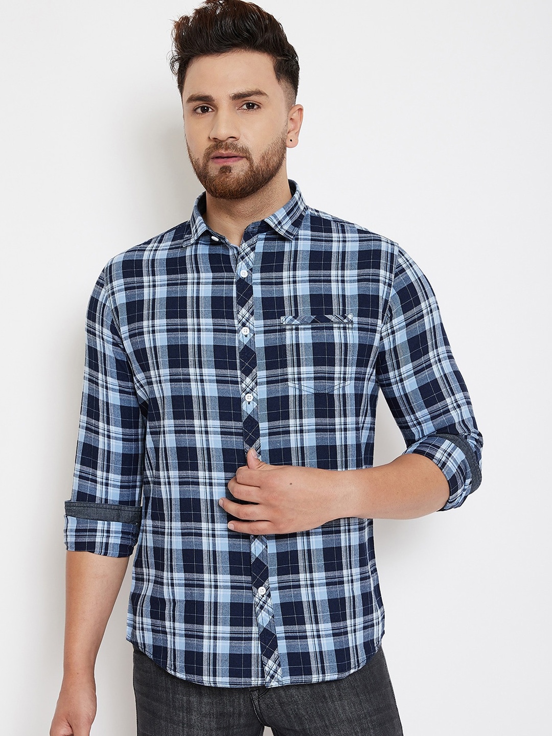 

Canary London Men Blue Smart Slim Fit Checked Casual Shirt