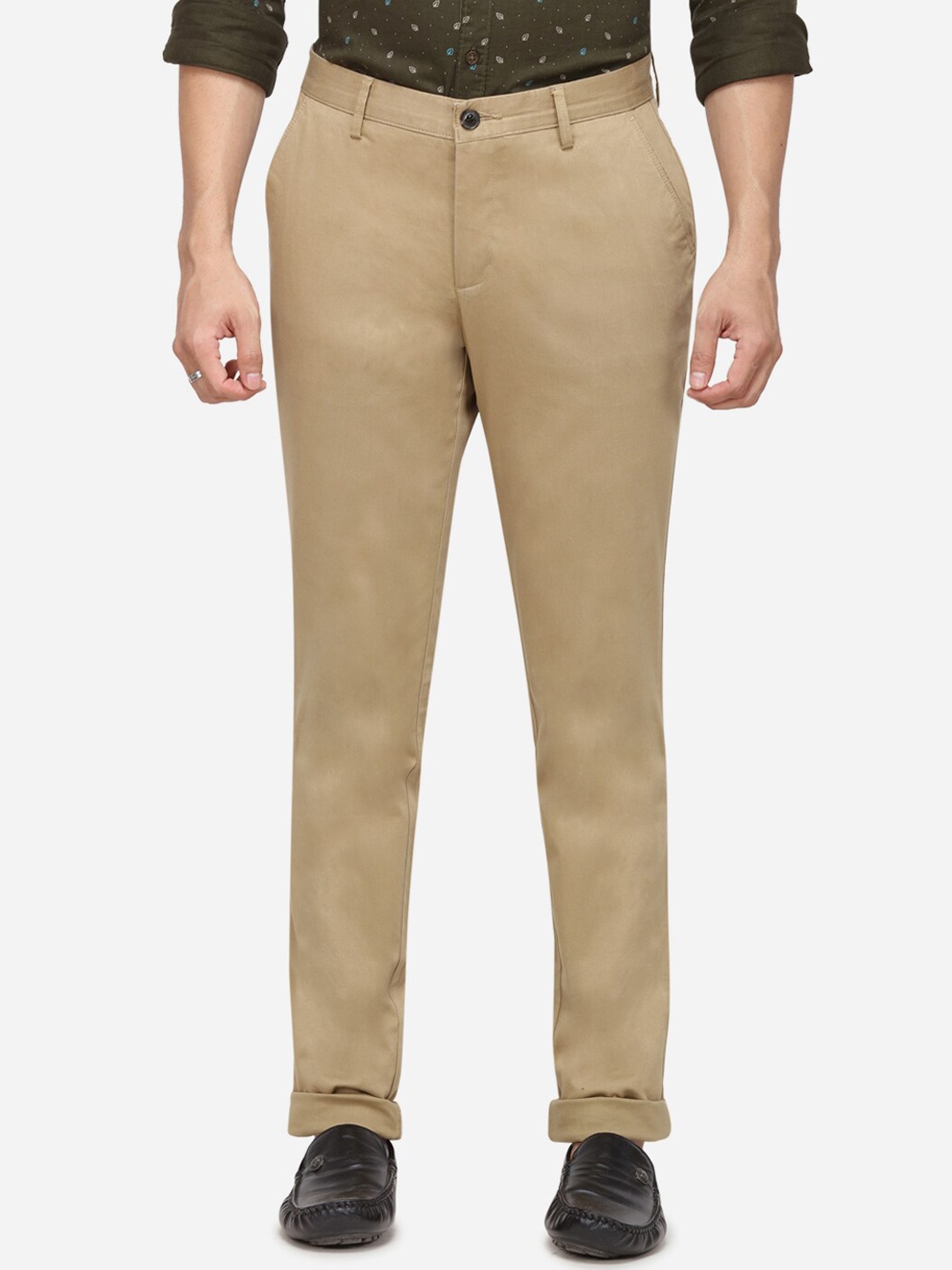 

JADE BLUE Men Beige Regular Fit Solid Regular Trousers