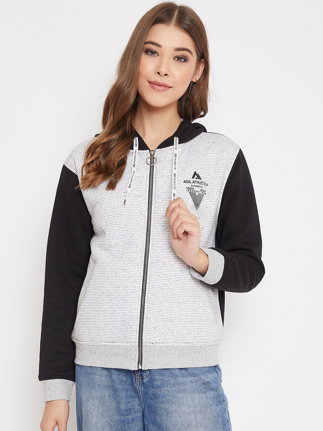 

AGIL ATHLETICA Women Black Striped Open Front Jacket