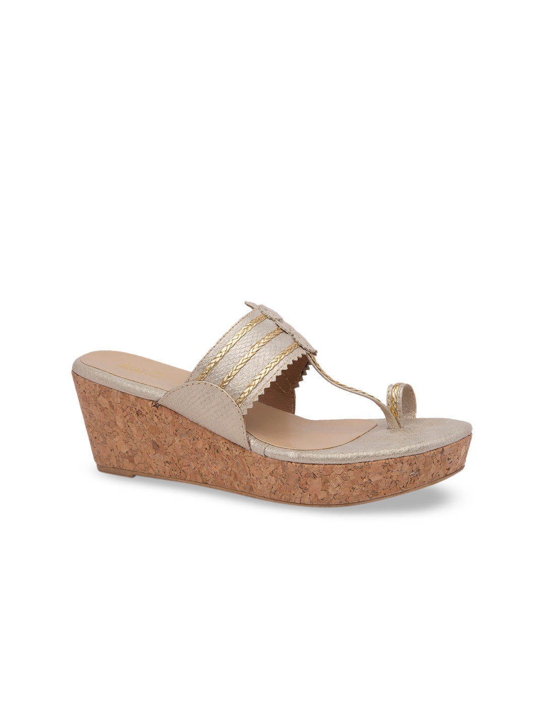 

Inc 5 Women Gold-Toned & Beige Woven Design Wedges