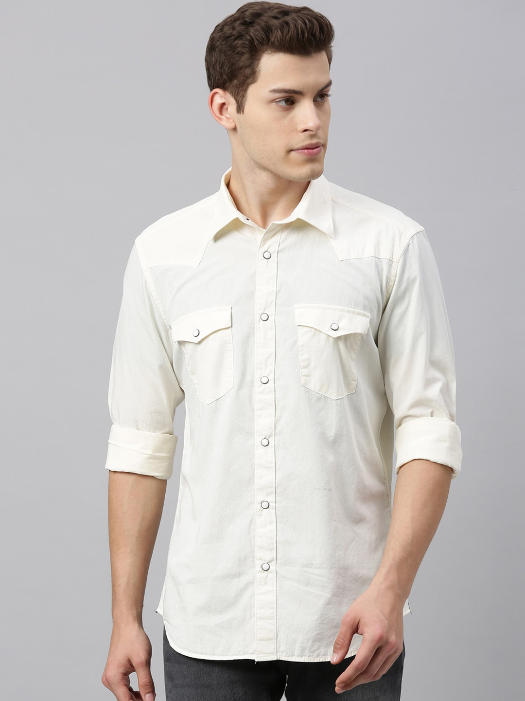 

RARE RABBIT Men Off-White Tailored Fit Solid Casual Shirt
