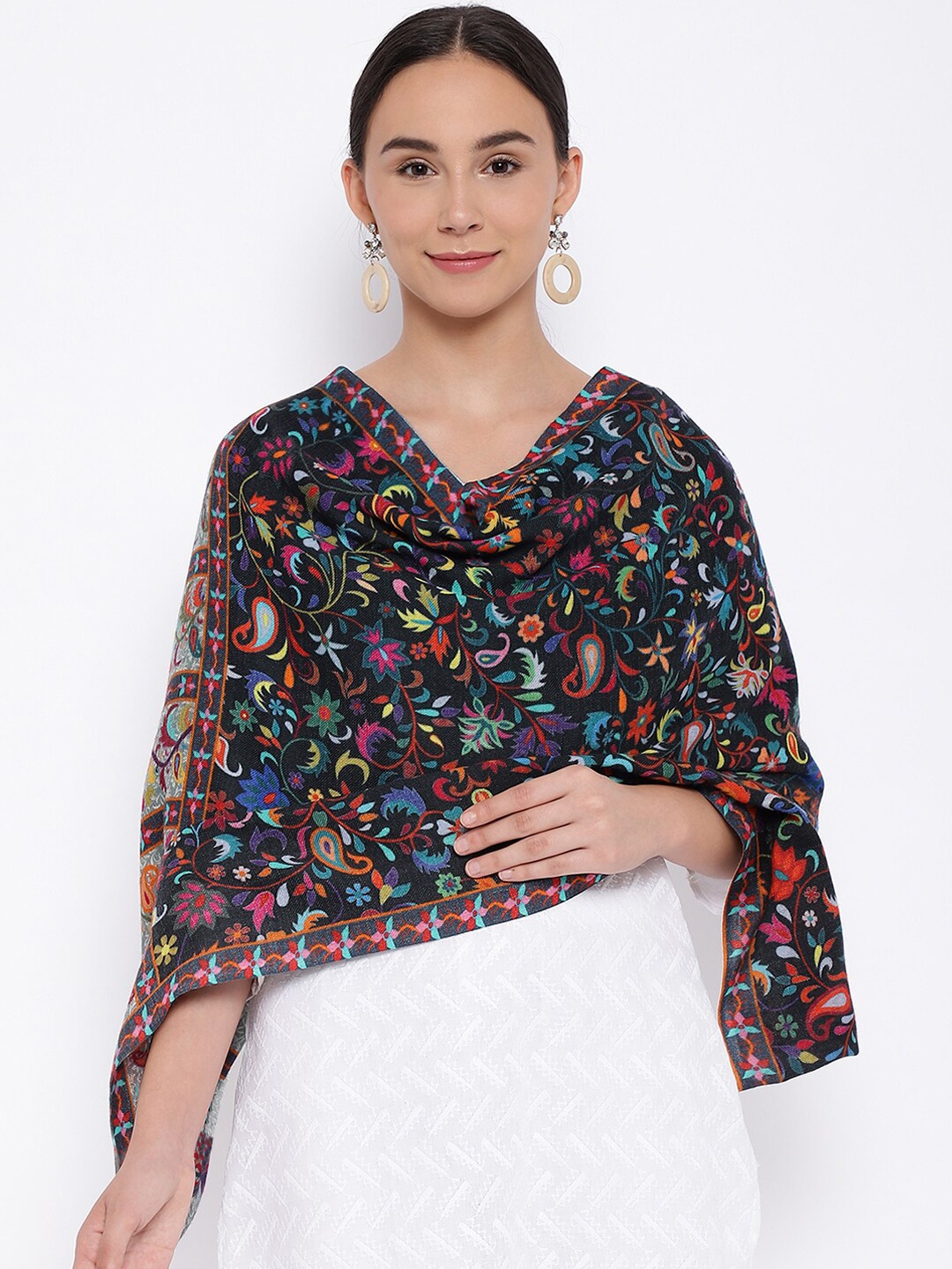 

Pashmoda Women Black & Red Printed Stole