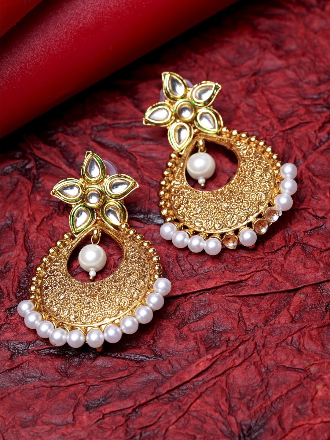 

ANIKAS CREATION Gold-Toned Circular Chandbalis