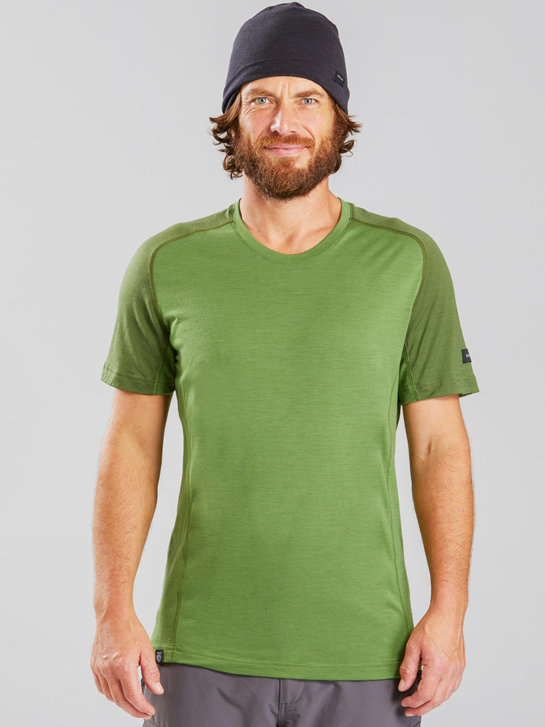 

FORCLAZ By Decathlon Men Green Solid Round Neck Merino Wool Hiking & Trekking T-shirt