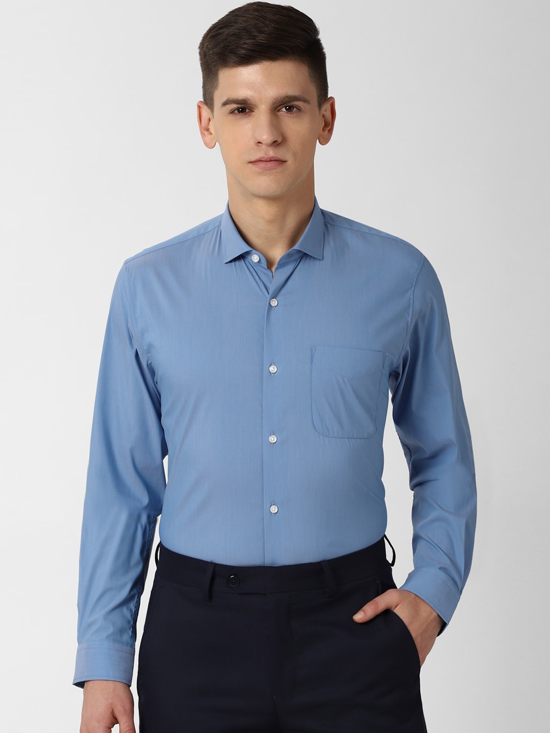 

Peter England Men Blue Slim Fit Solid Formal Shirt