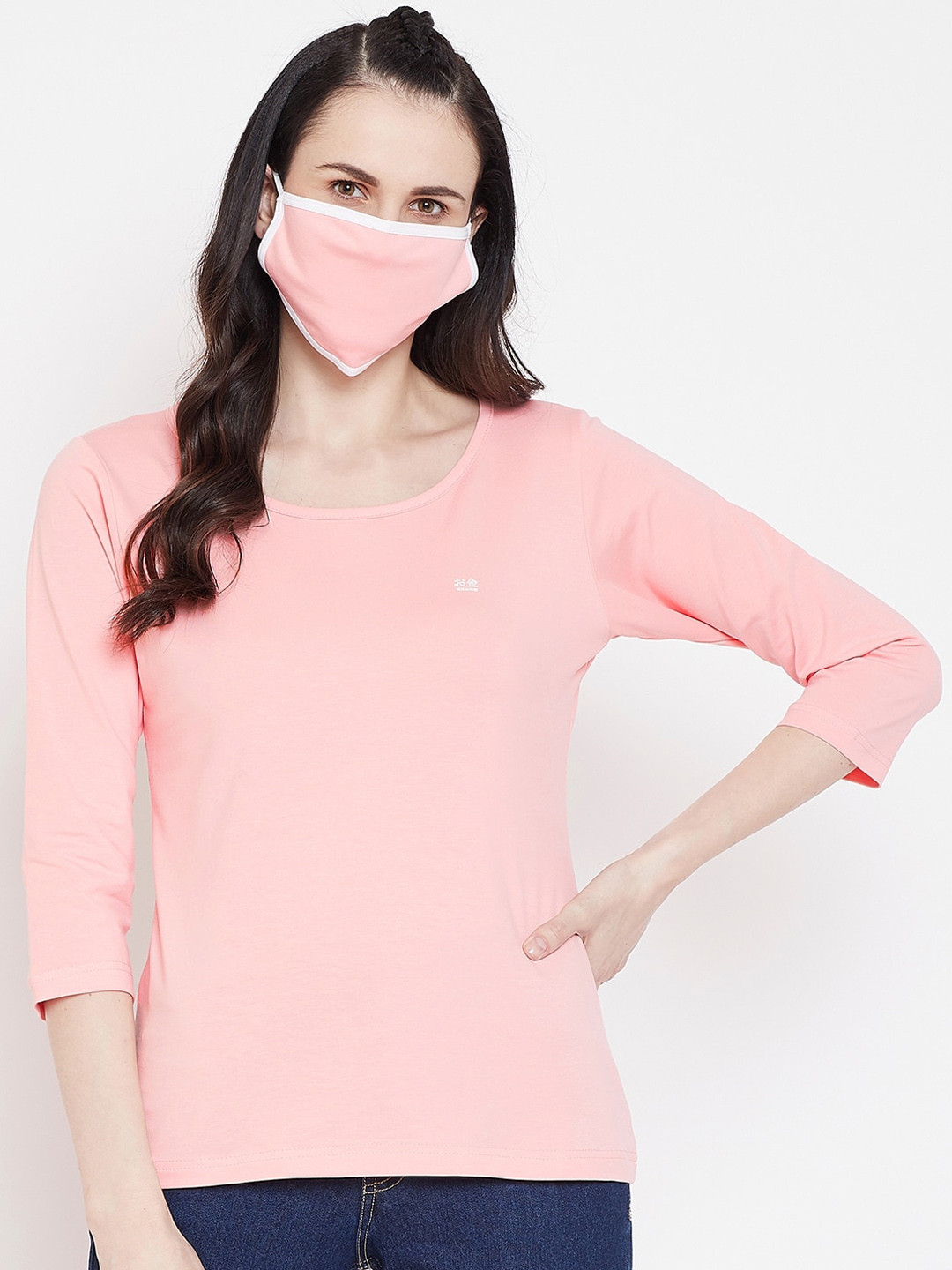 

Okane Women Pink Solid Round Neck T-shirt