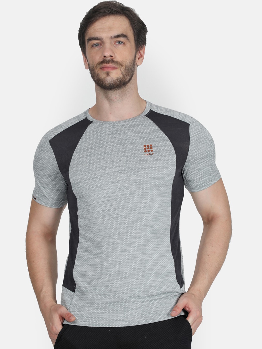 

rock.it Men Grey Colourblocked Round Neck T-shirt