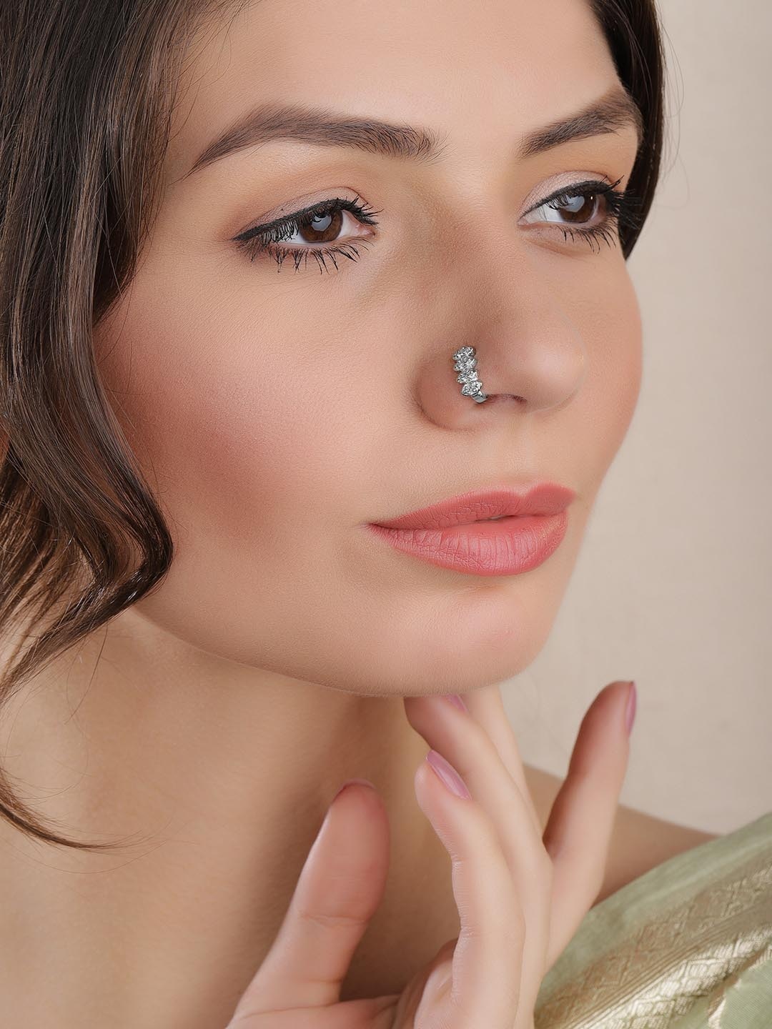 

Rubans Silver-Plated White CZ-Studded Nosepin