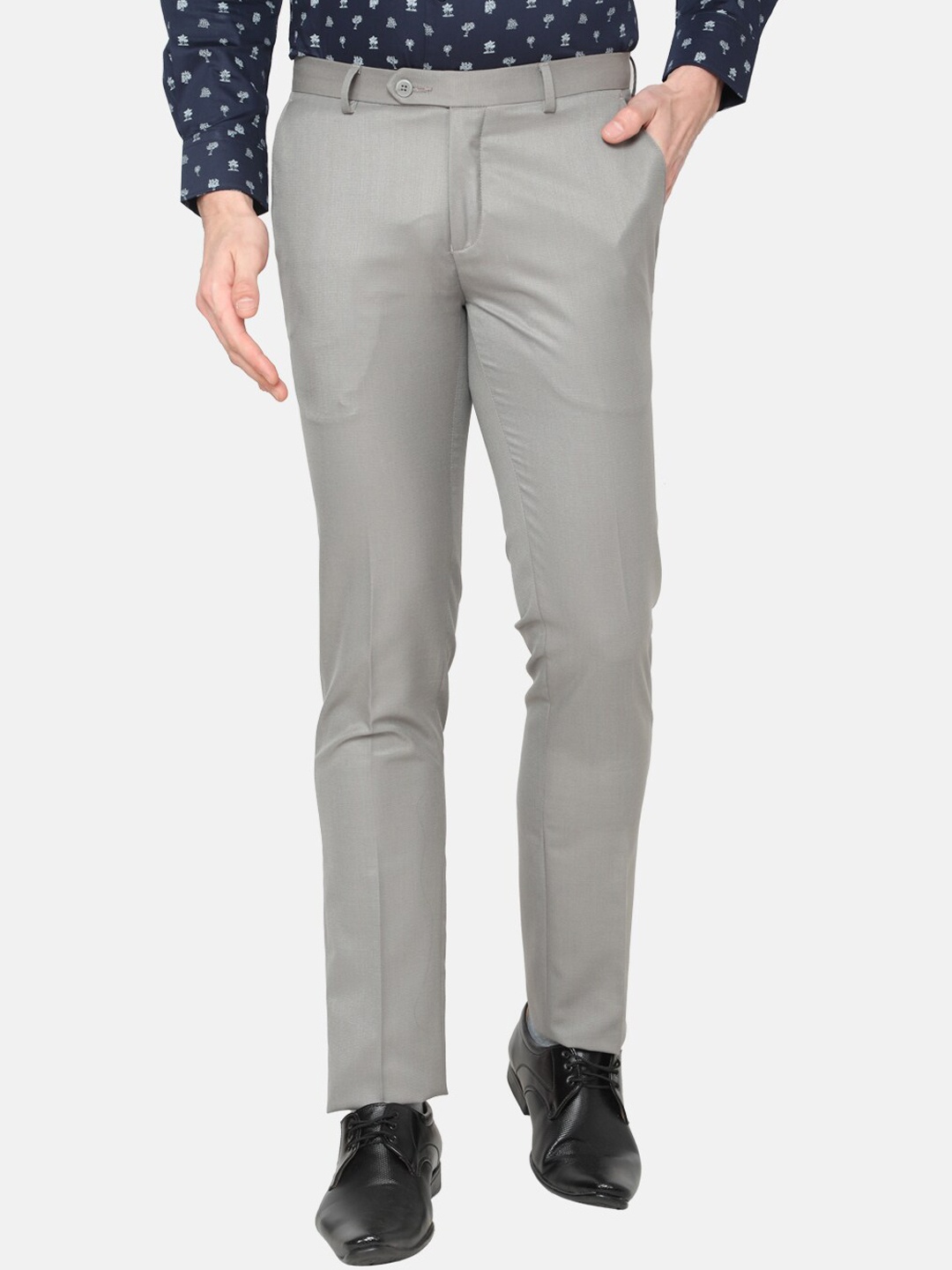 

J Hampstead Men Grey Regular Fit Self Design Chinos