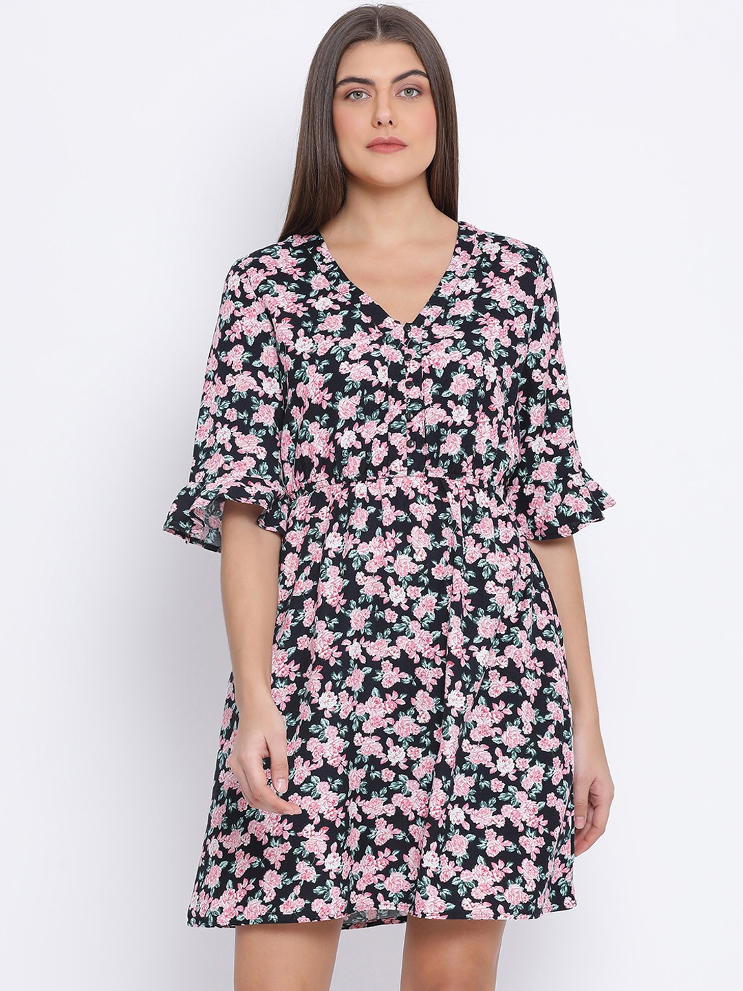 

Oxolloxo Women Black Floral Printed Fit and Flare Dress