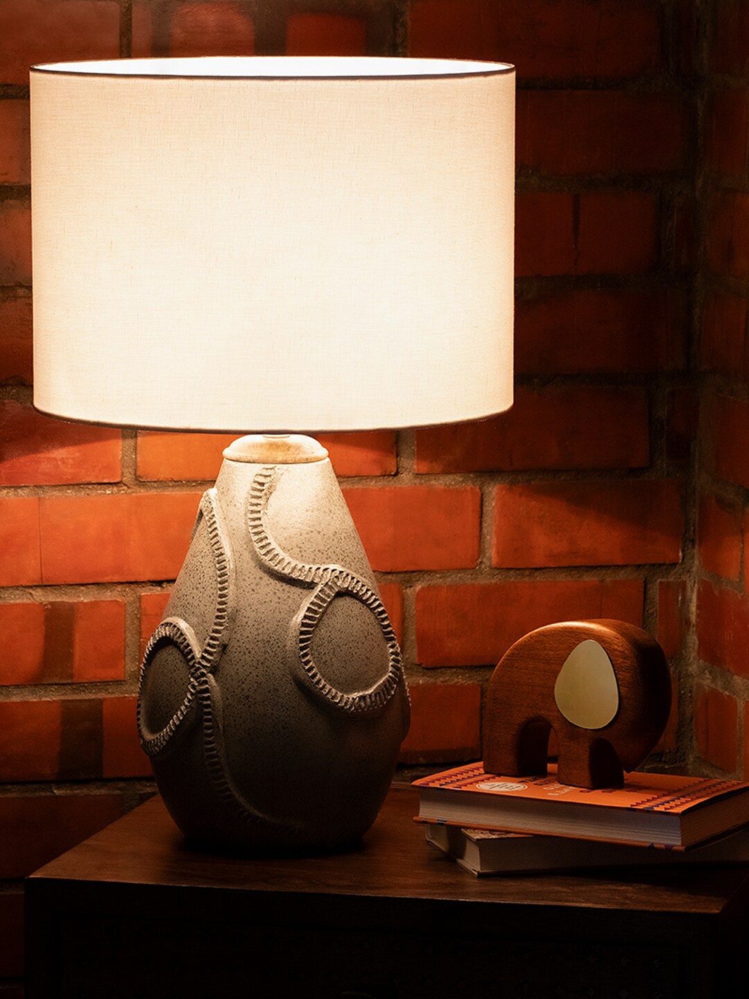 

ellementry White Solid Lesya Terracota Table Lamp