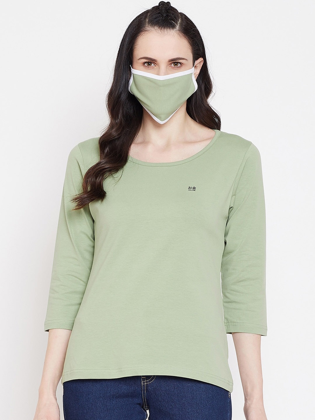 

Okane Women Olive Green Solid Round Neck T-shirt