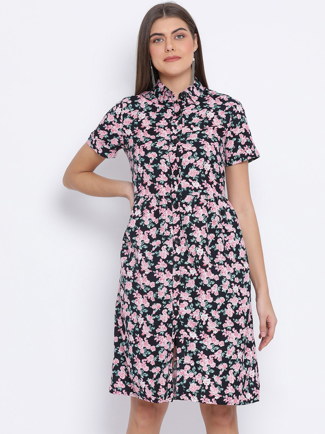 

Oxolloxo Women Black & Pink Printed Shirt Dress
