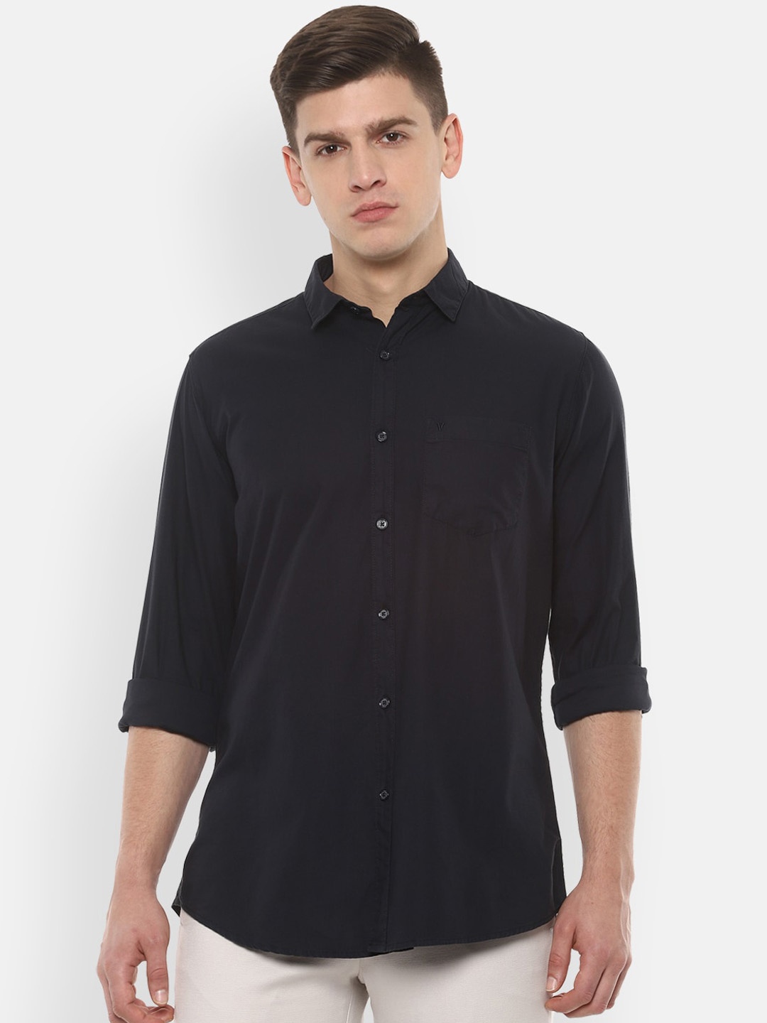 

Van Heusen Sport Men Black Slim Fit Solid Casual Shirt