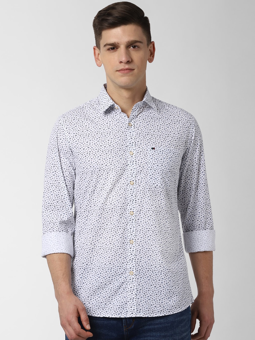 

Peter England Casuals Men White & Navy Blue Slim Fit Printed Casual Shirt