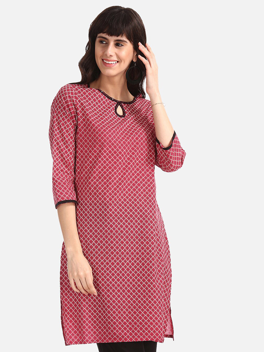 

Karigari Women Pink & White Printed Straight Kurta
